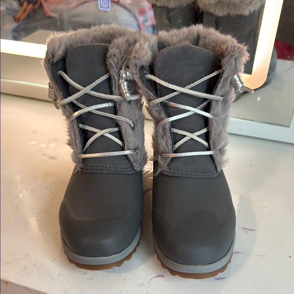 Sperry Gray Winter Boots with Faux Fur